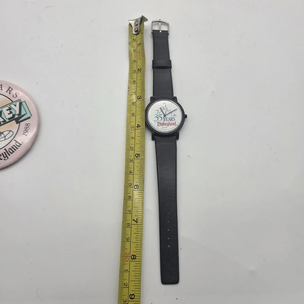 DISNEYLAND 35 Year Anniversary Walt Disney Lorus Wrist Watch 1990 Needs Battery*